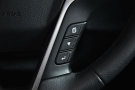 2013款现代全新胜达2.4GL自动前驱舒适型