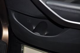 2013款现代全新胜达2.4GL自动四驱舒适型