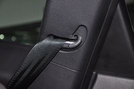 2013款现代全新胜达2.4GL自动四驱舒适型