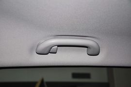 2013款现代全新胜达2.4GL自动四驱舒适型