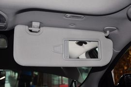 2013款现代全新胜达2.4GL自动四驱舒适型
