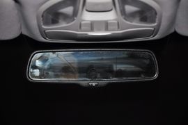 2013款现代全新胜达2.4GL自动四驱舒适型