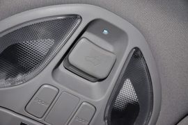 2013款现代全新胜达2.4GL自动四驱舒适型