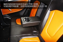 2013款华泰宝利格对比江淮瑞风S5/陆风X5