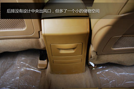 2013款华泰宝利格对比江淮瑞风S5/陆风X5