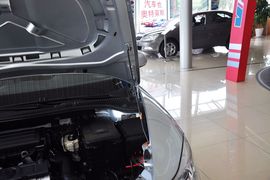 2013款斯柯达明锐1.6L自动逸致版