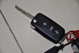 2013款斯柯达明锐1.6L手自一体逸致版