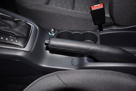 2013款斯柯达明锐1.6L手自一体逸致版