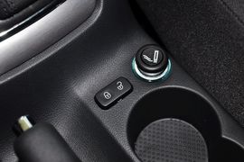 2013款斯柯达明锐1.6L手自一体逸致版