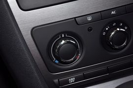 2013款斯柯达明锐1.6L手自一体逸致版