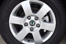 2013款斯柯达明锐1.6L手自一体逸致版