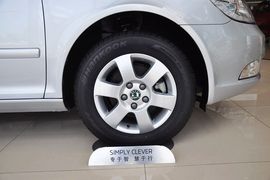 2013款斯柯达明锐1.6L手自一体逸致版