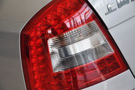 2013款斯柯达明锐1.6L手自一体逸致版