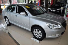 2013款斯柯达明锐1.6L手自一体逸致版