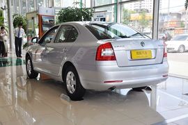 2013款斯柯达明锐1.6L手自一体逸致版