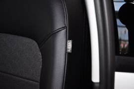 2013款大众全新桑塔纳1.4L手动舒适版