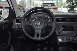 2013款大众全新桑塔纳1.4L手动舒适版
