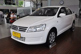 2013款大众全新桑塔纳1.6L手动风尚版