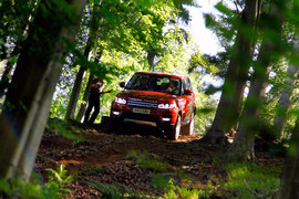 2014款路虎揽胜运动版英国试驾实拍