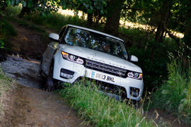 2014款路虎揽胜运动版英国试驾实拍