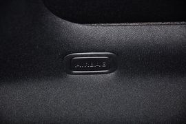 2013款路虎揽胜极光2.0T熠动限量版