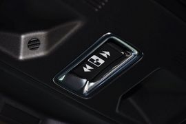 2013款路虎揽胜极光2.0T熠动限量版