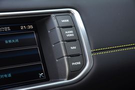 2013款路虎揽胜极光2.0T熠动限量版