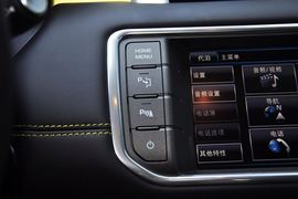 2013款路虎揽胜极光2.0T熠动限量版