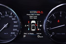 2013款路虎揽胜极光2.0T熠动限量版