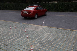 2012款众泰Z300对比海马M3文章配图