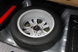 2013款海马M3深度试驾实拍