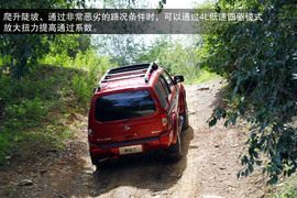 2013款郑州日产帕拉丁2.4L四驱纪念版豪华型试驾