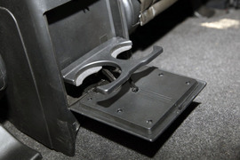 2013款郑州日产帕拉丁2.4L四驱纪念版豪华型试驾