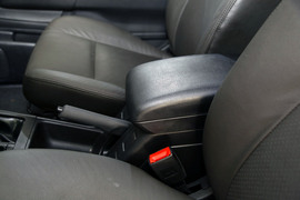 2013款郑州日产帕拉丁2.4L四驱纪念版豪华型试驾