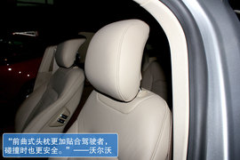 各种基本条件达到神车级别　实拍新蒙迪欧　