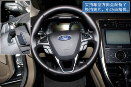 各种基本条件达到神车级别　实拍新蒙迪欧　