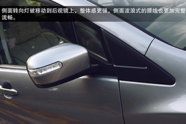 试驾2013款马自达5