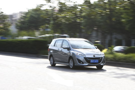 试驾2013款马自达5