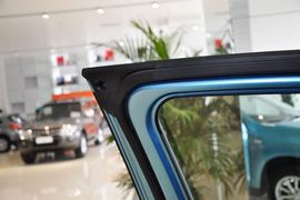 2013款广汽三菱新劲炫2.0L手动两驱舒适版