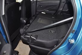 2013款广汽三菱新劲炫2.0L手动两驱舒适版