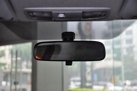 2013款广汽三菱新劲炫2.0L手动两驱舒适版