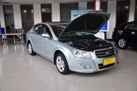 2012款奔腾B70