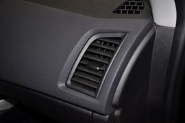 2013款广汽三菱新劲炫2.0L自动四驱旗舰版