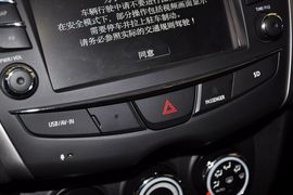 2013款广汽三菱新劲炫2.0L自动四驱旗舰版