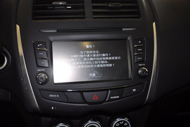 2013款广汽三菱新劲炫2.0L自动四驱旗舰版