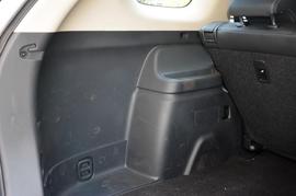 2017款三菱欧蓝德2.0L