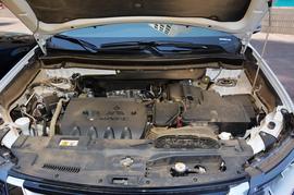 2017款三菱欧蓝德2.0L