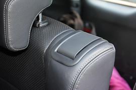 2017款三菱欧蓝德2.0L