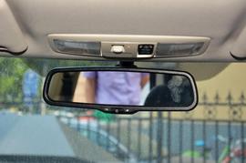 2017款三菱欧蓝德2.0L