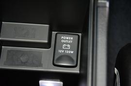 2017款三菱欧蓝德2.0L